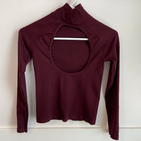 Intimately Free People Maroon Open Back Mock Neck Long Sleeve Shirt - Picture 4 of 7